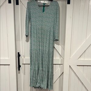 Boden Green Floral Long Sleeve Dress